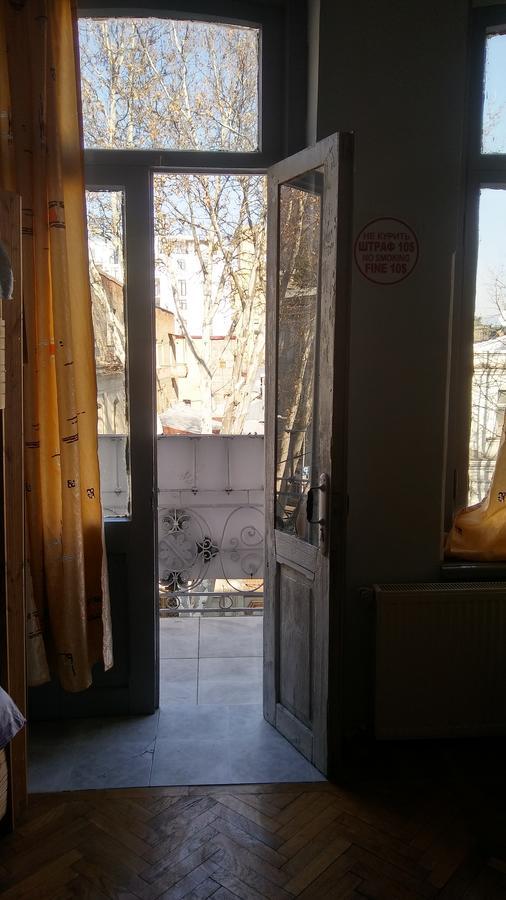Hostel Vareron Τυφλίδα Εξωτερικό φωτογραφία
