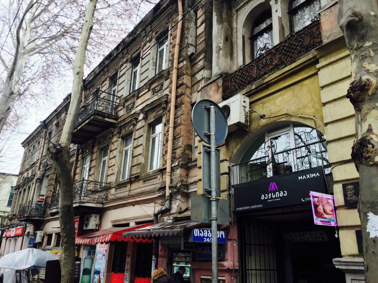 Hostel Vareron Τυφλίδα Εξωτερικό φωτογραφία